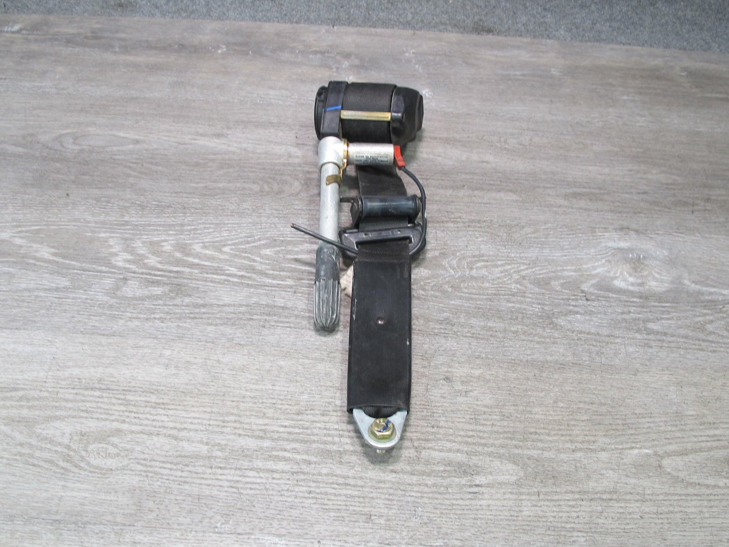 86-89 MERCEDES R107 560SL FRONT RIGHT & LEFT SIDE SEATBELT RETRACTOR SET OEM