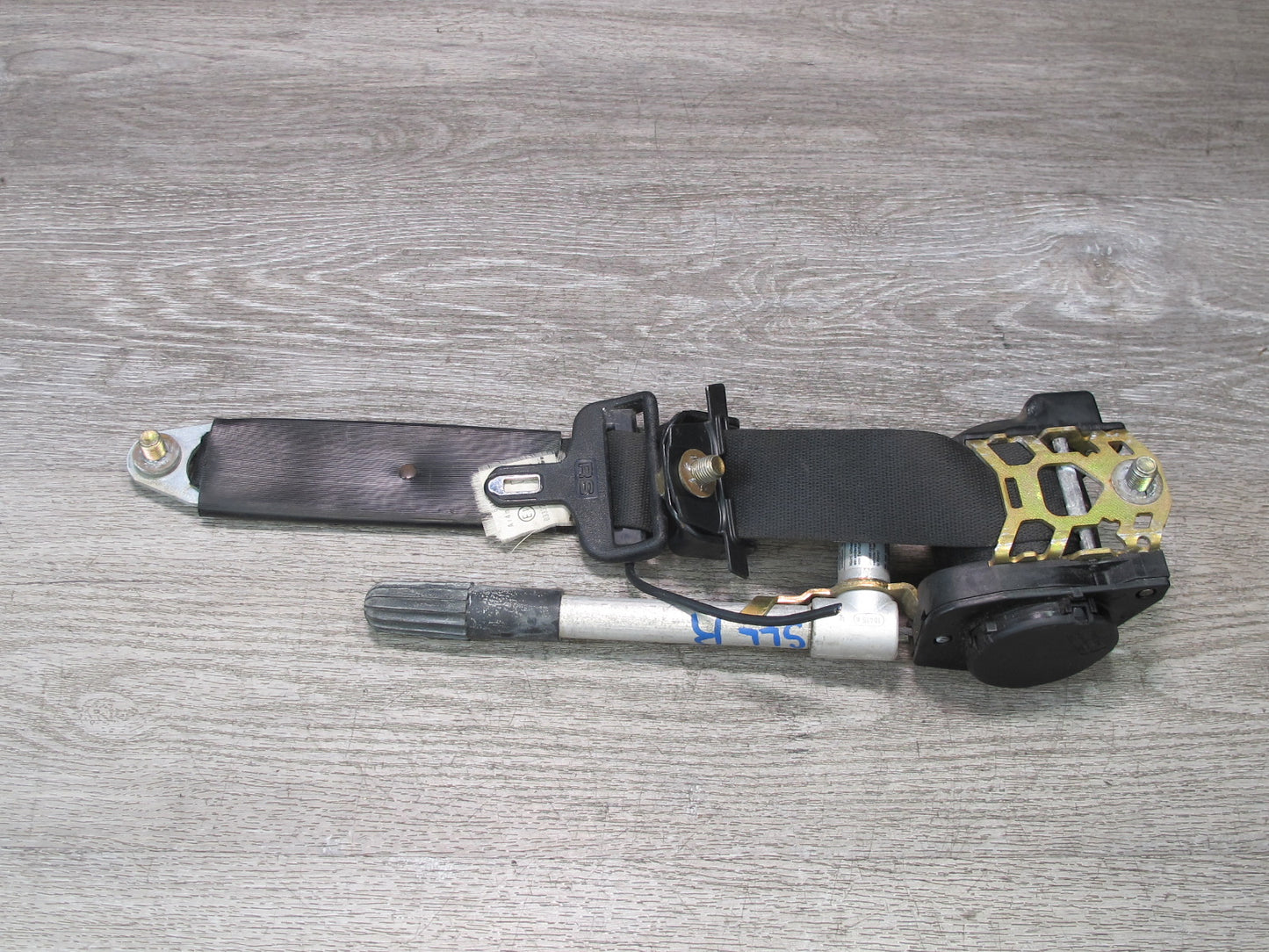 86-89 MERCEDES R107 560SL FRONT RIGHT & LEFT SIDE SEATBELT RETRACTOR SET OEM