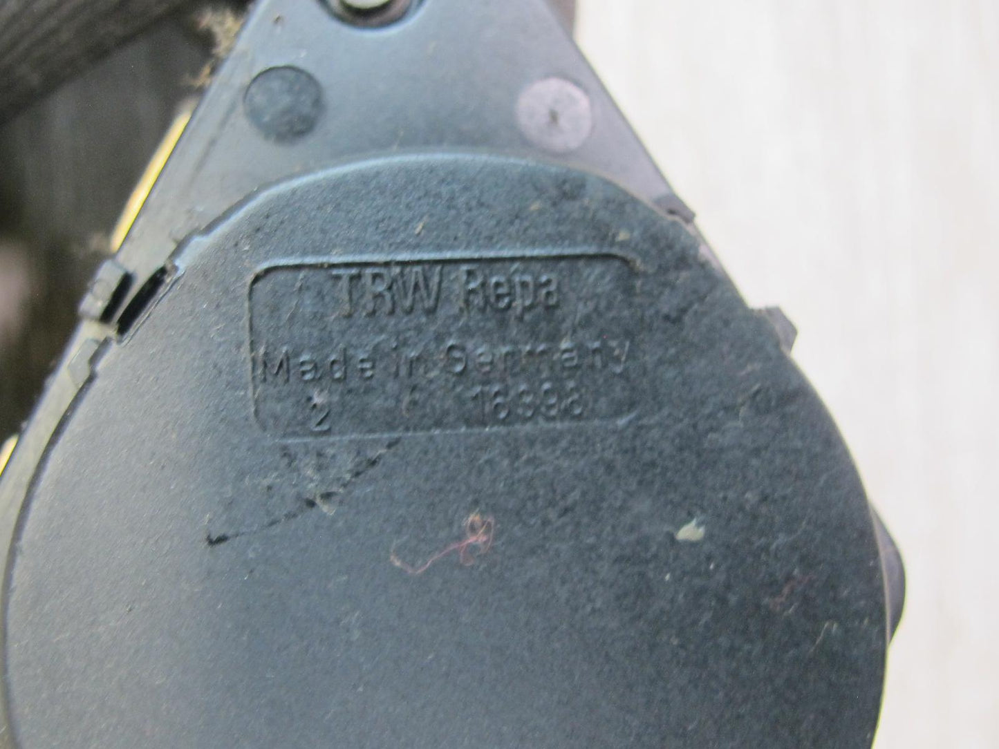 86-89 MERCEDES R107 560SL FRONT RIGHT & LEFT SIDE SEATBELT RETRACTOR SET OEM