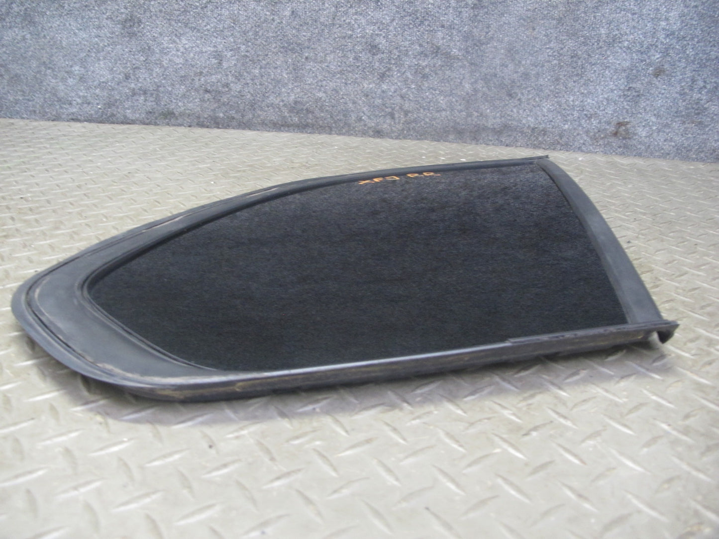 2007-2013 BMW E70 X5 Rear Right Quarter Glass Window 7207886