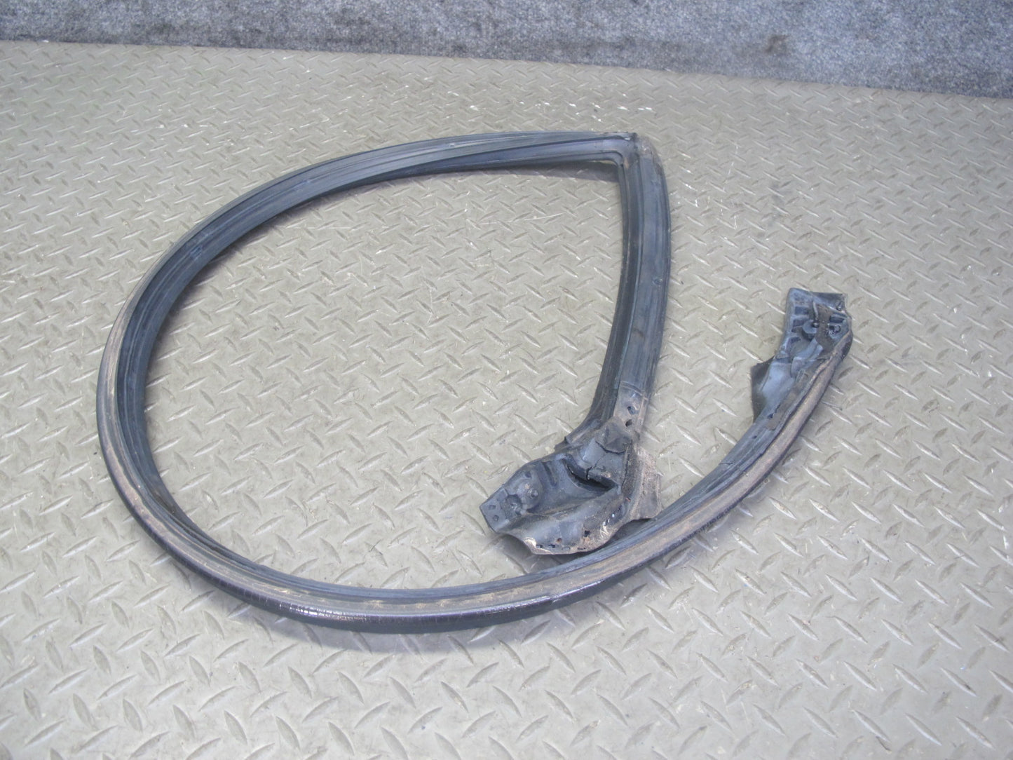 86-92 Toyota Supra MA70L Set of 3 Door & Trunk Weatherstrip Rubber Seal OEM