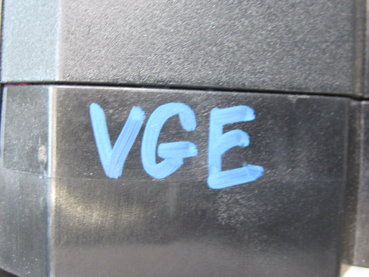 2008 VW Golf MK5 R32 VR6 Interior Fuse Relay Box Module OEM