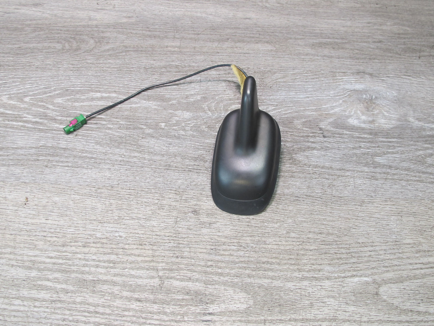 07-19 VW Golf Rabbit Jetta R32 GTI Touareg Roof Shark FIN Radio Antenna OEM