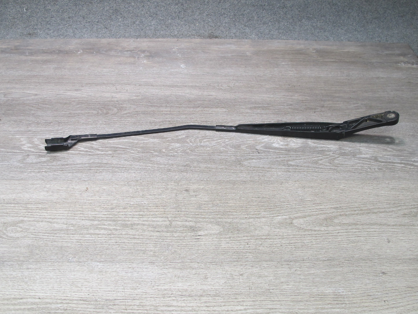 06-16 VW Golf R32 GTI Rabbit EOS Set of 2 Front Windshield Wiper Arm OEM