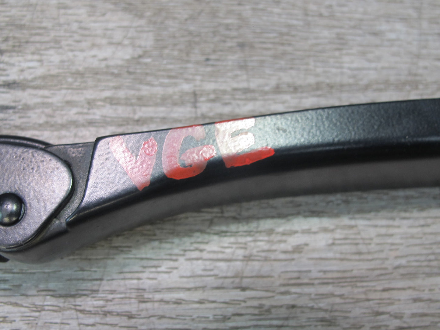 06-16 VW Golf R32 GTI Rabbit EOS Set of 2 Front Windshield Wiper Arm OEM