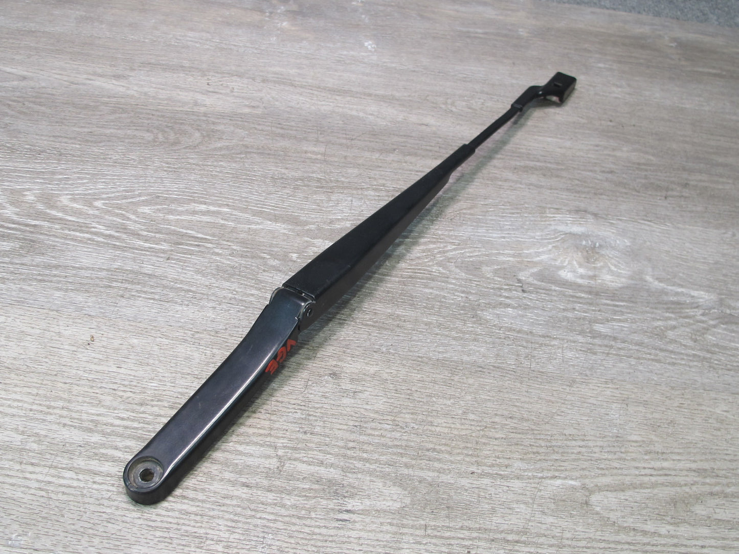 06-16 VW Golf R32 GTI Rabbit EOS Set of 2 Front Windshield Wiper Arm OEM