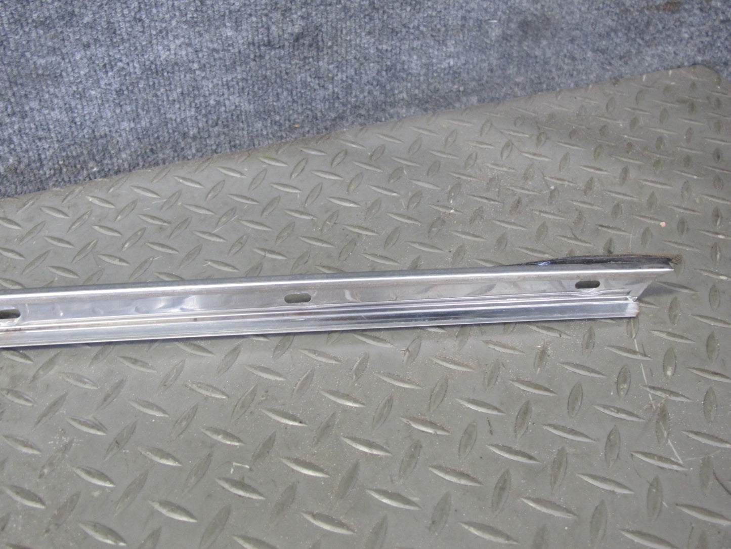 86-92 Toyota Supra MA70L Front Left & Right Door Molding Guide Set of 4 OEM