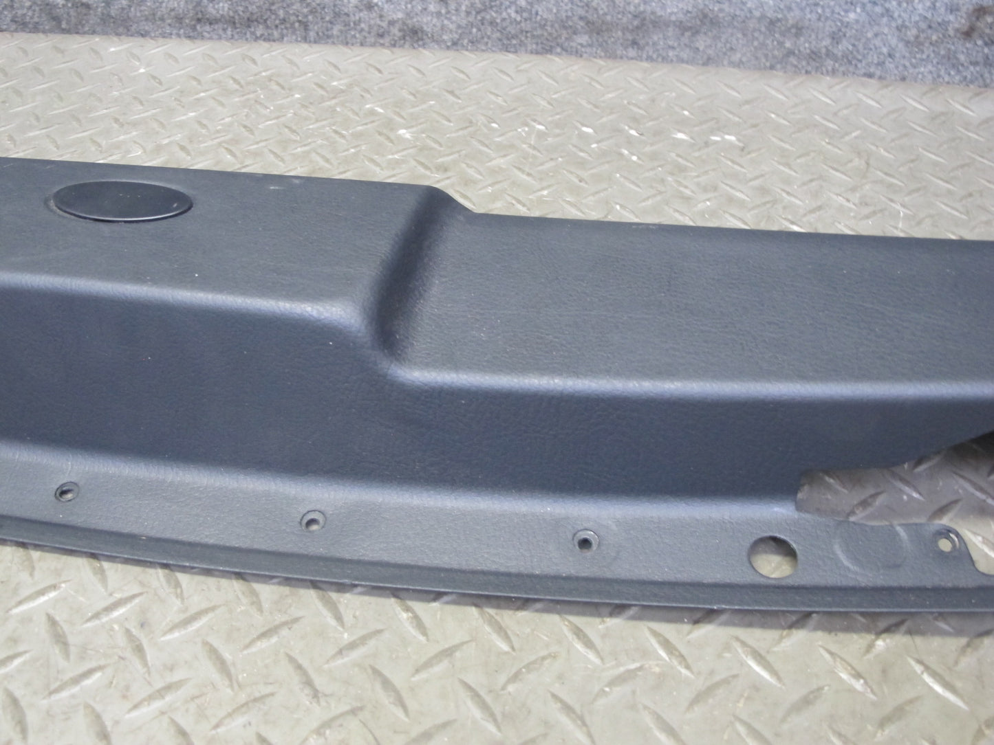 01-06 BMW E46 3-SERIES Convert Folding TOP Roof Front Lock Latch Trim Cover OEM