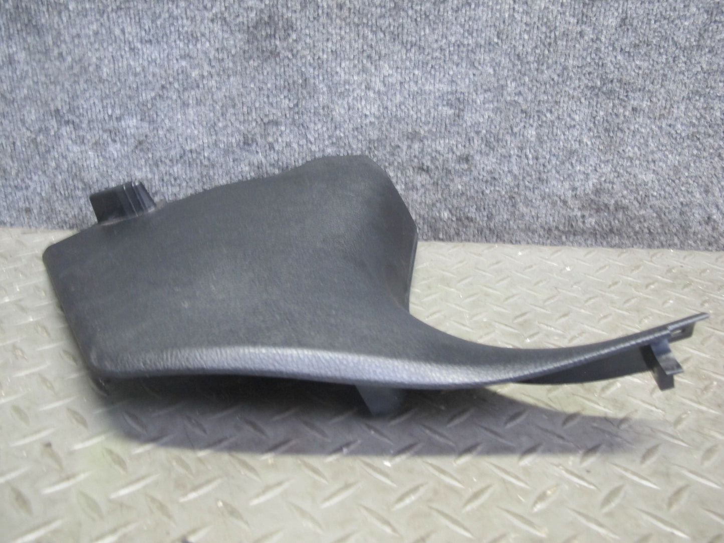 12-18 BMW F30 F31 F32 F33 F34 F36 Set of 2 Front Kick Trim Cover Panel OEM
