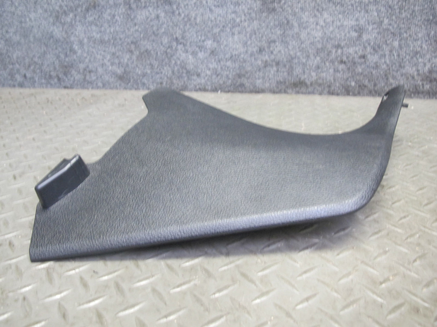 12-18 BMW F30 F31 F32 F33 F34 F36 Set of 2 Front Kick Trim Cover Panel OEM