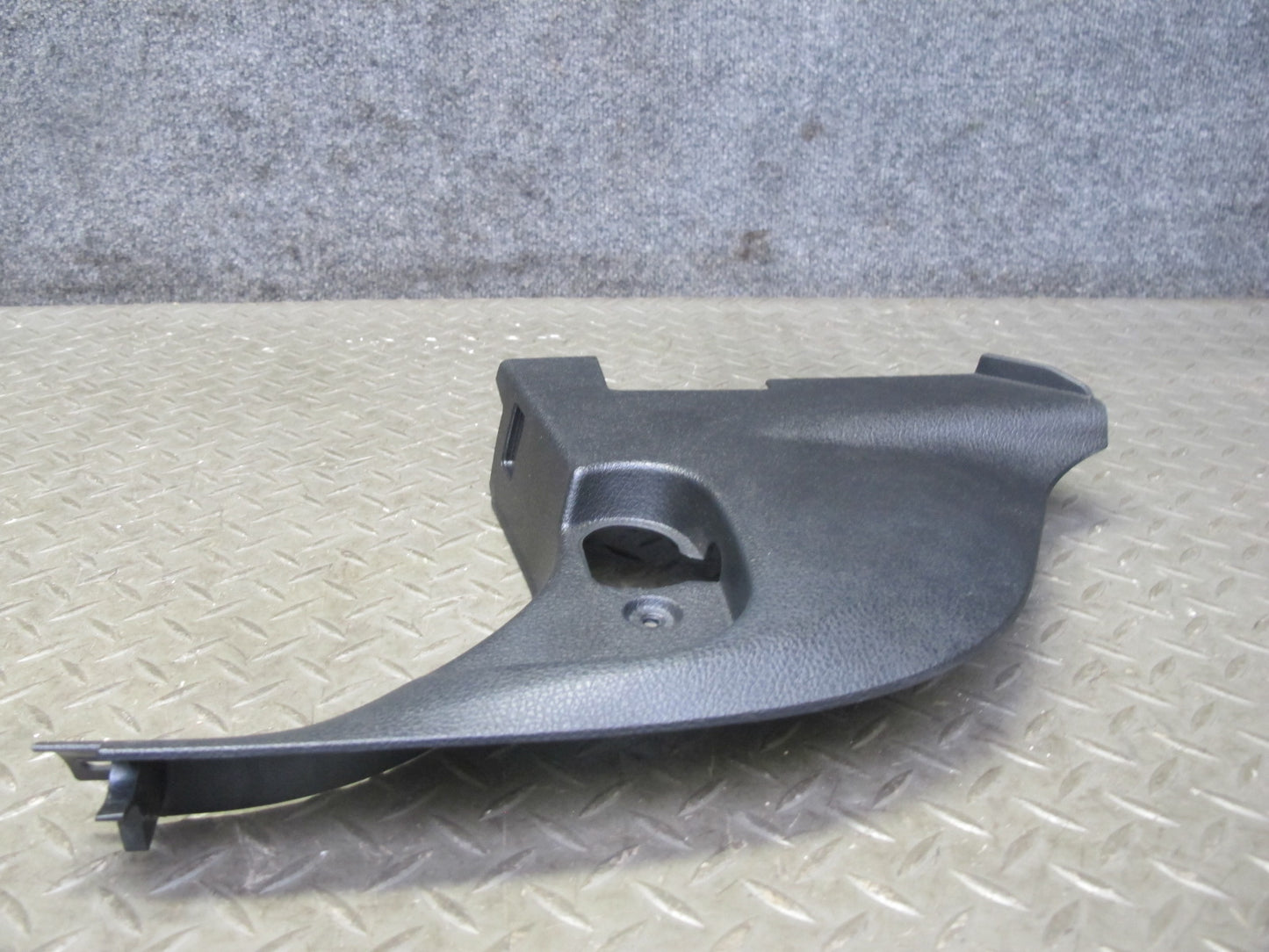 12-18 BMW F30 F31 F32 F33 F34 F36 Set of 2 Front Kick Trim Cover Panel OEM