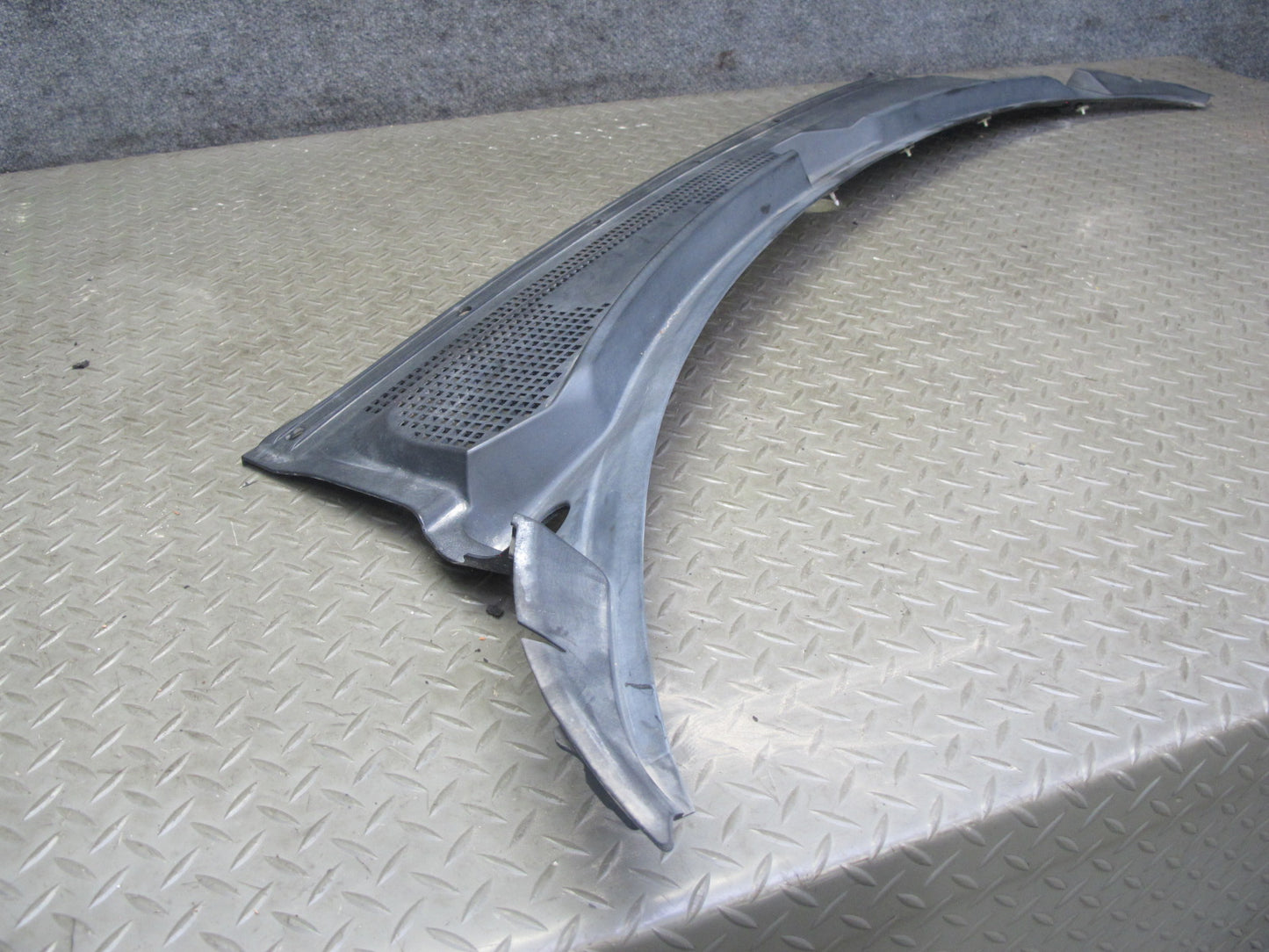 00-09 Honda S2000 Windshield Wiper Cowl Trim Cover Panel 74200-S2A-A000