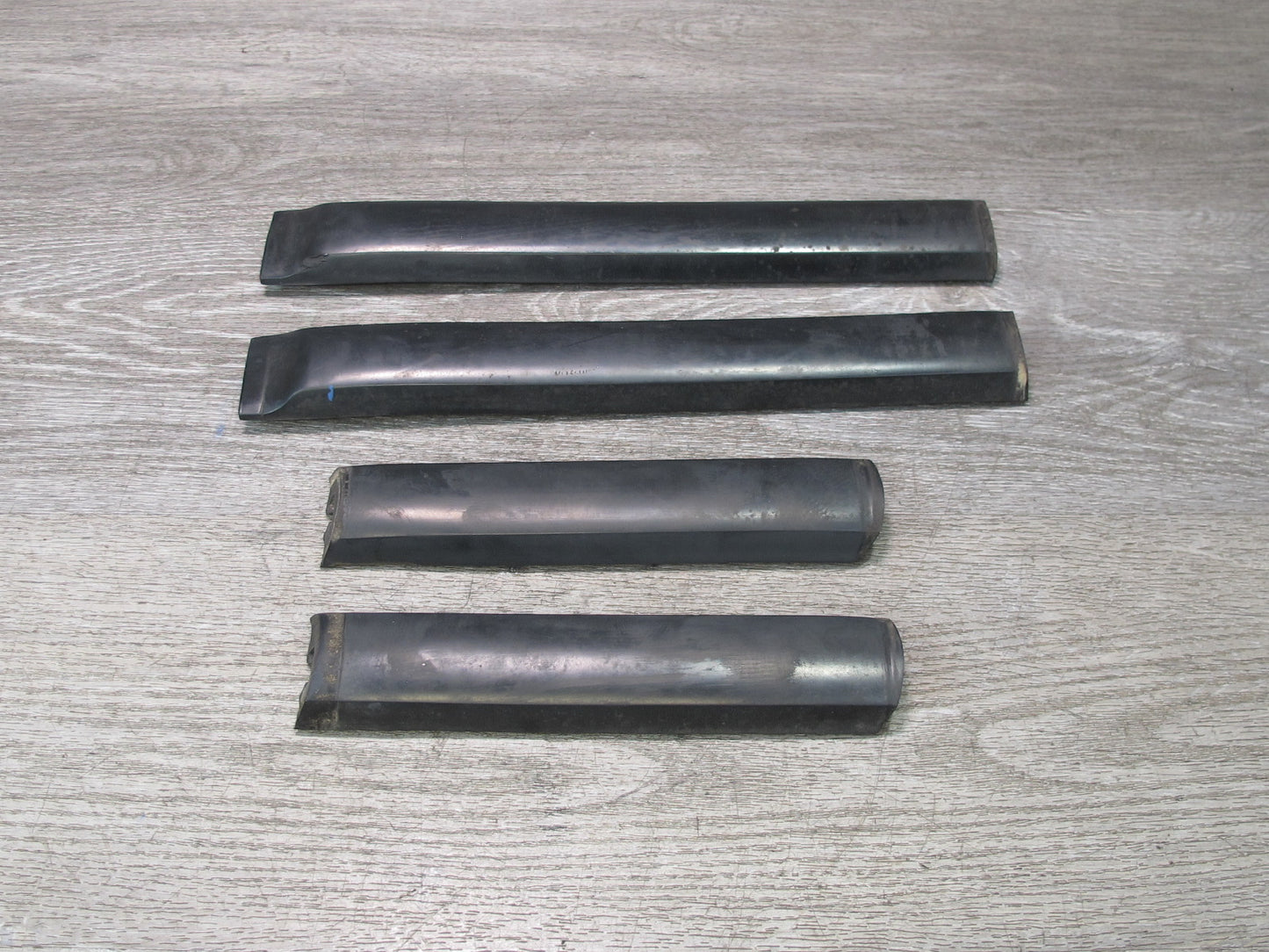 81-89 Mercedes R107 Set of 4 Front Bumper Rubber Guard Strip OEM