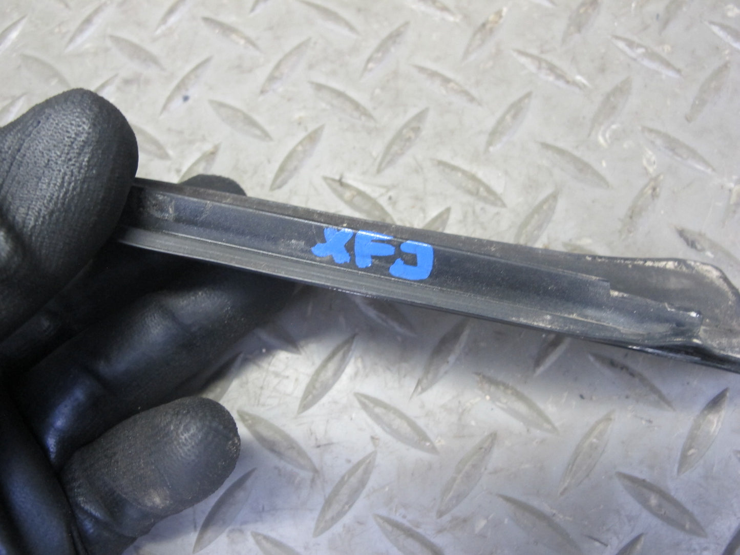 2007-2013 BMW E70 X5 Front Windshield Exterior A Pillar Trim Molding Set of 2