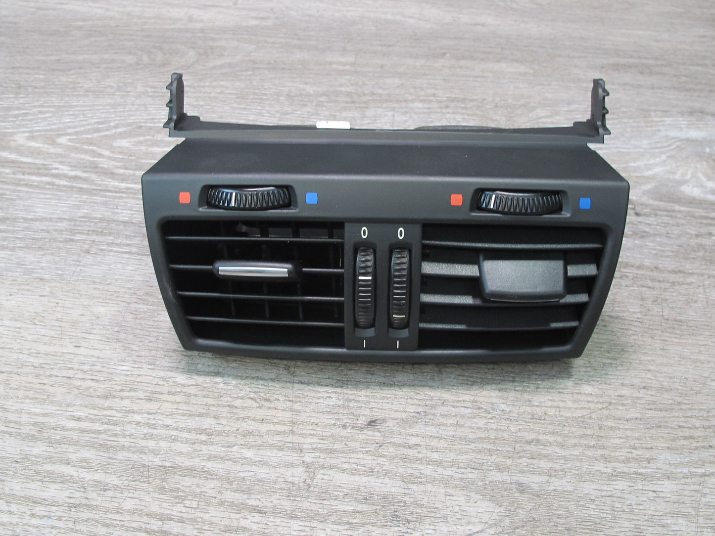 2007-2013 BMW E70 X5 Rear Center Console Air Vent Grille