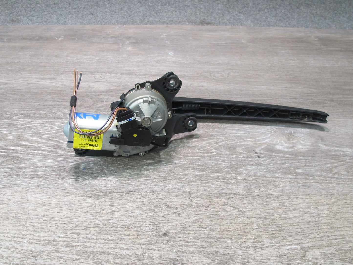 2007-2013 BMW E70 X5 Rear Trunk Hatch Wiper Motor w Arm 6942165