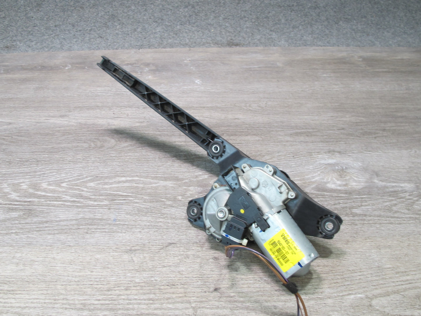 2007-2013 BMW E70 X5 Rear Trunk Hatch Wiper Motor w Arm 6942165