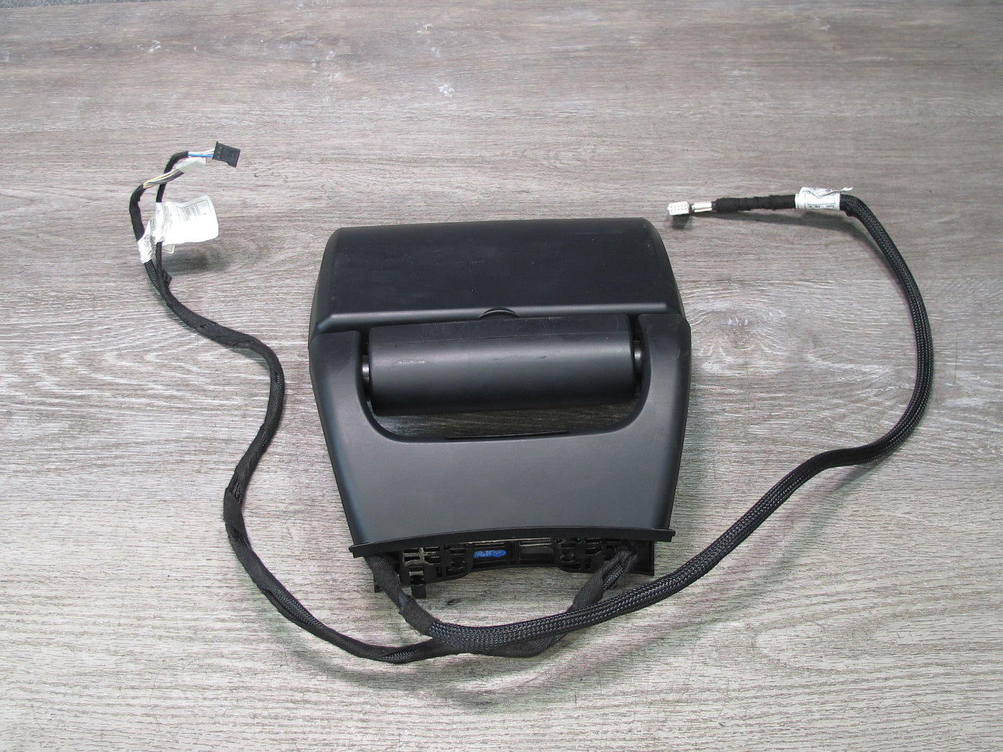 2007-2013 BMW E70 E71 Rear Entertainment Multimedia Video Display Screen