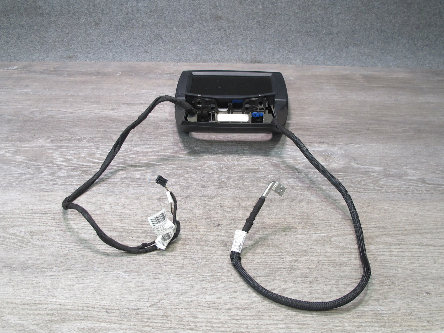 2007-2013 BMW E70 E71 Rear Entertainment Multimedia Video Display Screen