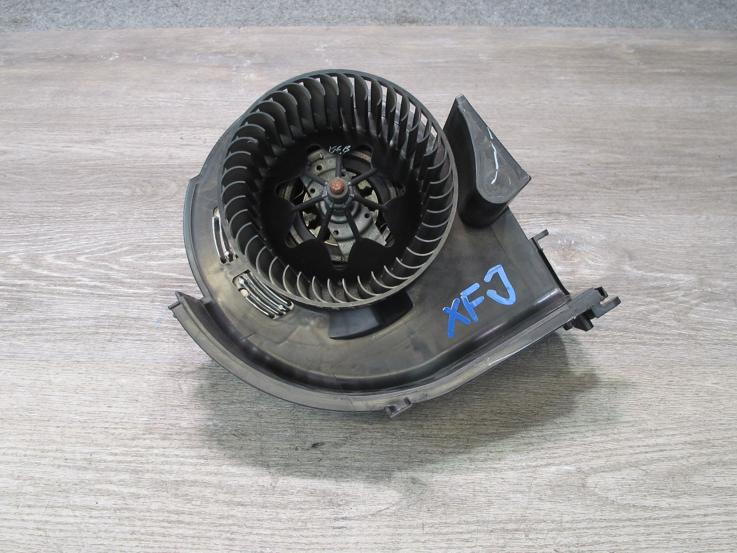 2007-2013 BMW E70 E71 E72 Front A/C Heater Blower Motor Fan w Resistor