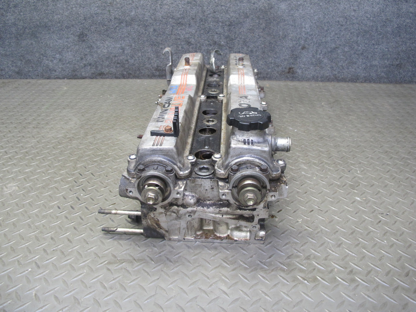 87-92 Toyota Supra MK3 7MGE NA Engine Cylinder Head w Camshaft & Valve Cover OEM