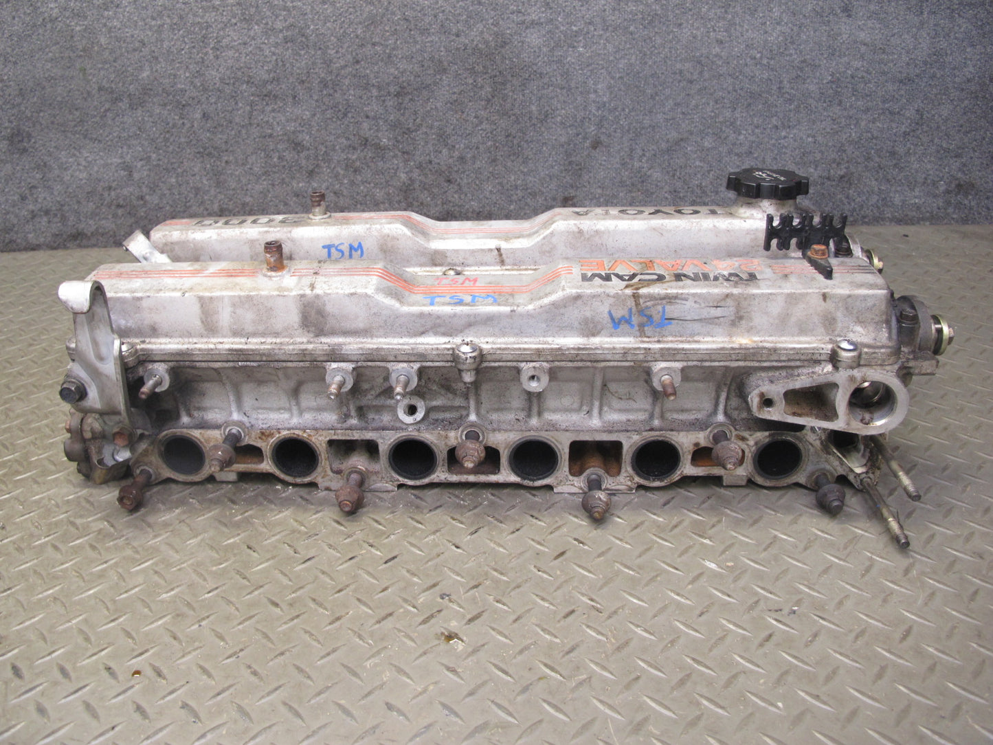 87-92 Toyota Supra MK3 7MGE NA Engine Cylinder Head w Camshaft & Valve Cover OEM