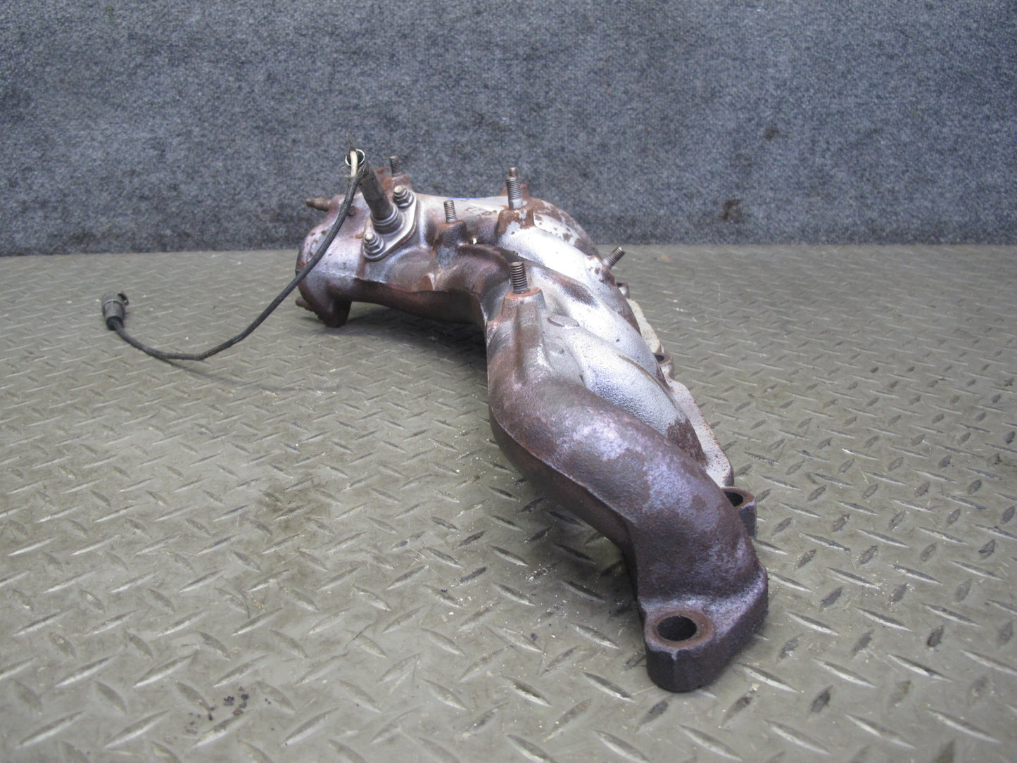 86-92 Toyota Supra MA70L 7MGE NA Exhaust Manifold w Oxygen Sensor 71K Miles OEM