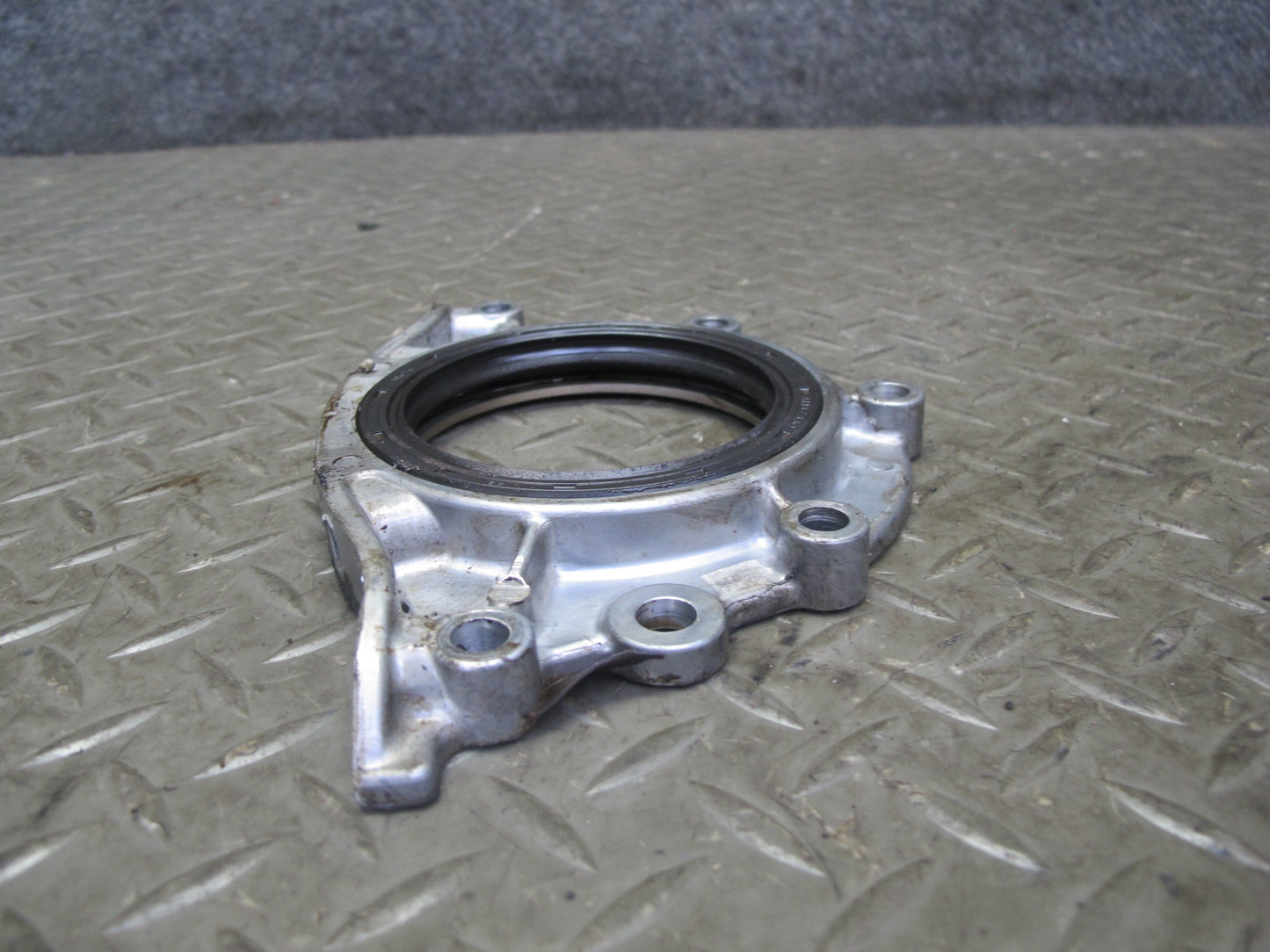 86-92 Toyota Supra MA70L 7MGE 7MGTE Engine Rear Crank Seal Plate 71K Miles OEM
