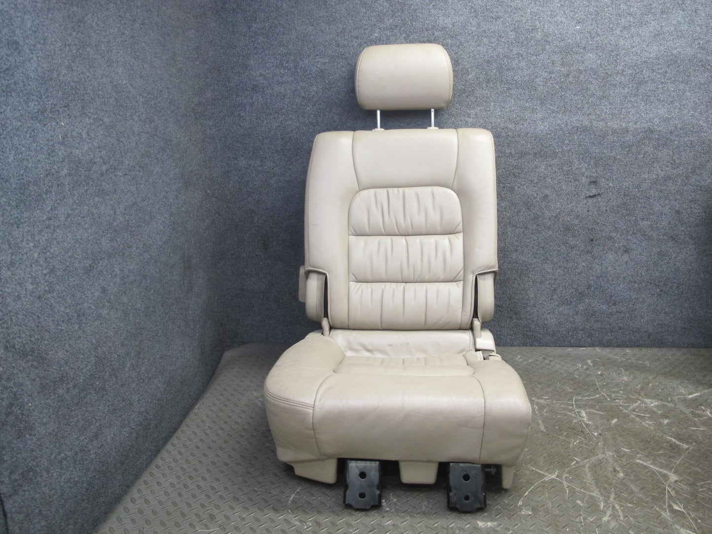 03-07 Lexus LX470 Rear Second ROW Left & Right Leather Seat Ivory Set of 2