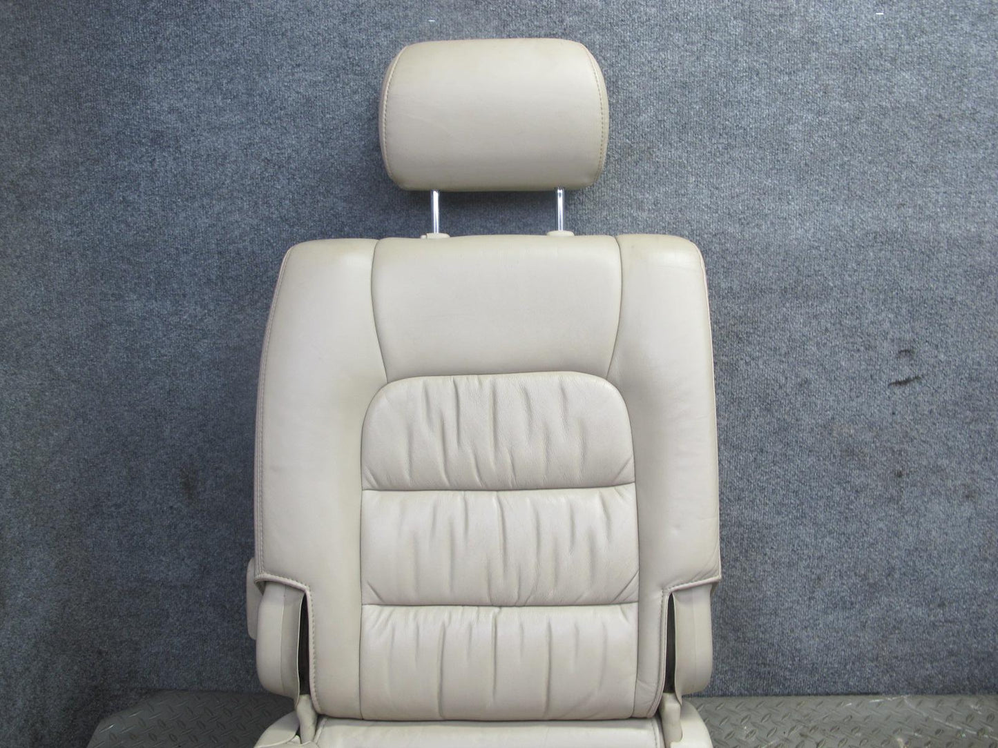 03-07 Lexus LX470 Rear Second ROW Left & Right Leather Seat Ivory Set of 2