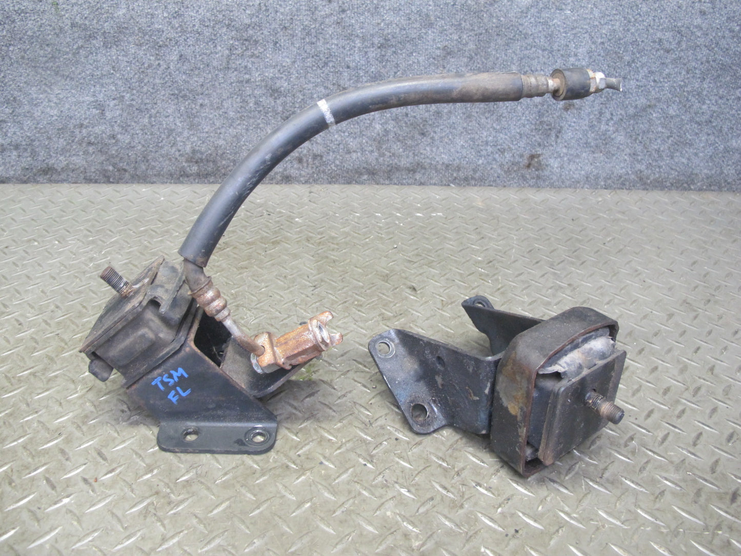 1989 Toyota Supra MA70L NON Turbo 7MGE Engine Motor Mount Bracket Set 71K OEM