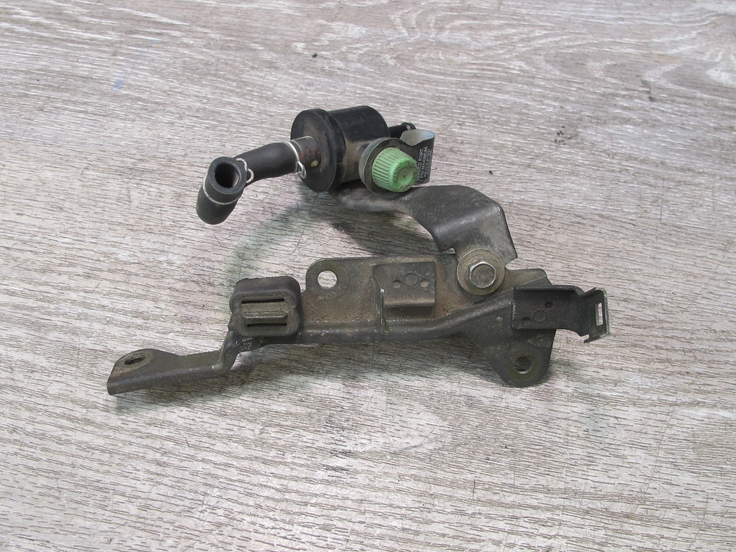 00-05 Honda S2000 Fuel Purge Valve w Bracket OEM