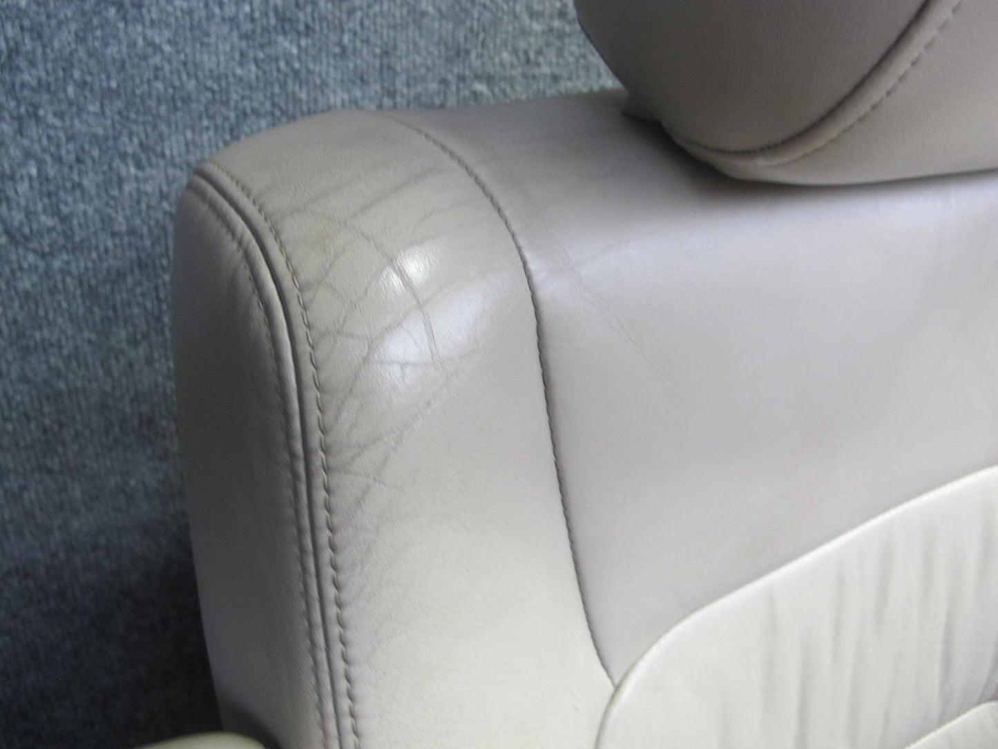 03-07 Lexus LX470 Front Left & Right Leather Seat Headrest Screen Ivory Set of 2