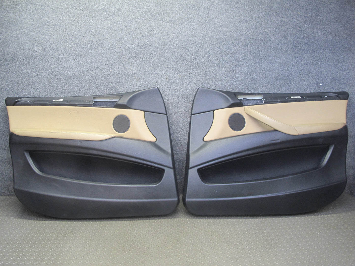 2007-2013 BMW E70 X5 Front Left & Right Door Interior Trim Cover Panel Set of 2