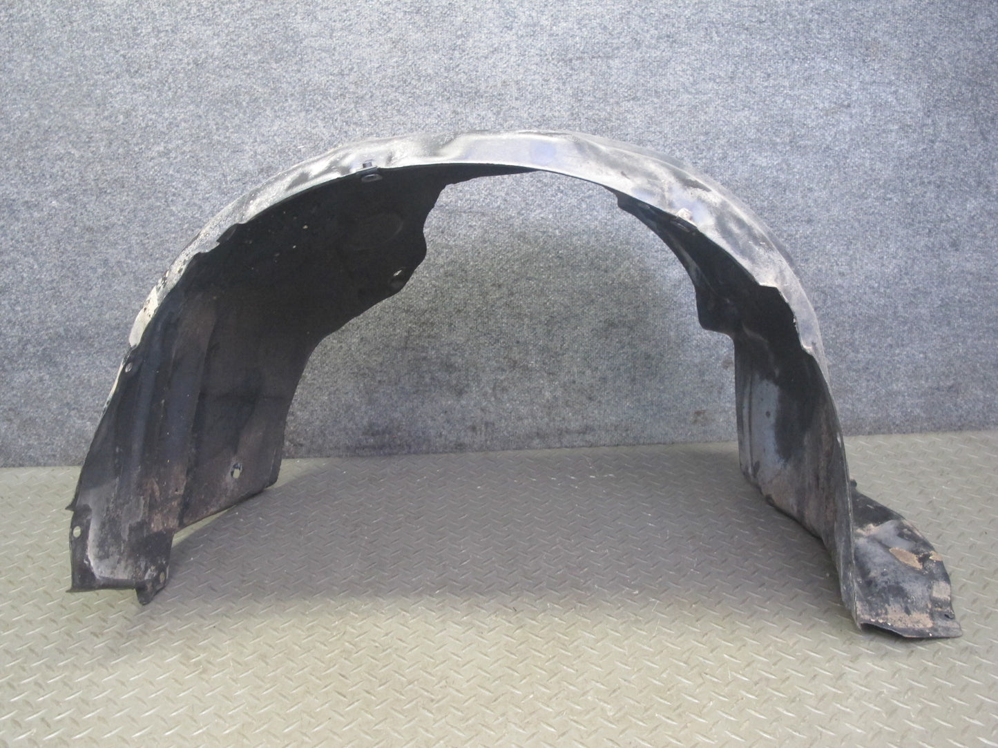 86-92 Toyota Supra MA70L Set of 2 Front Fender Wheel Arch Splash Shield 71K OEM