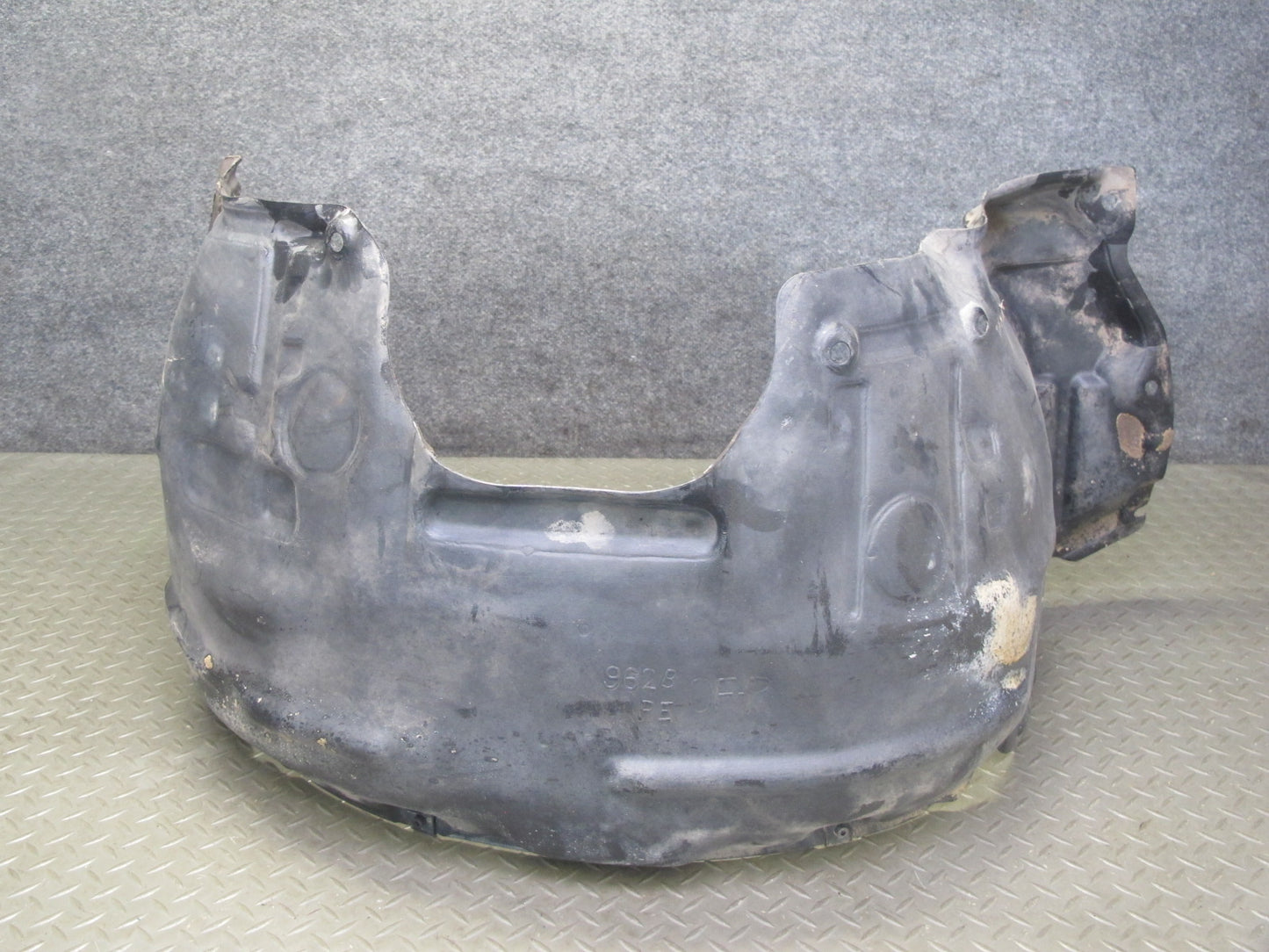 86-92 Toyota Supra MA70L Set of 2 Front Fender Wheel Arch Splash Shield 71K OEM