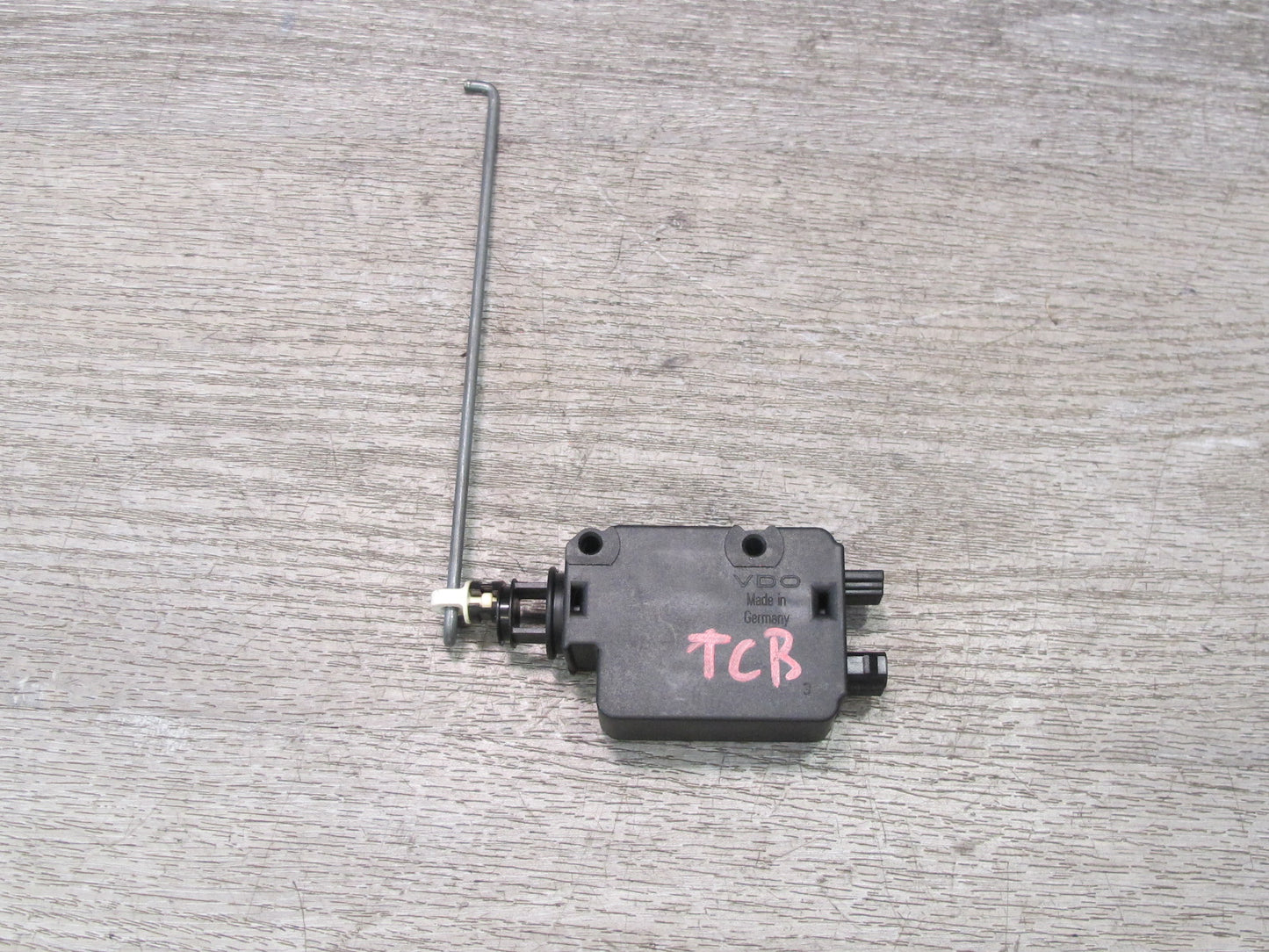 95-99 BMW E36 3-SERIES Convertible Rear Trunk Lid Latch Lock Actuator Motor OEM