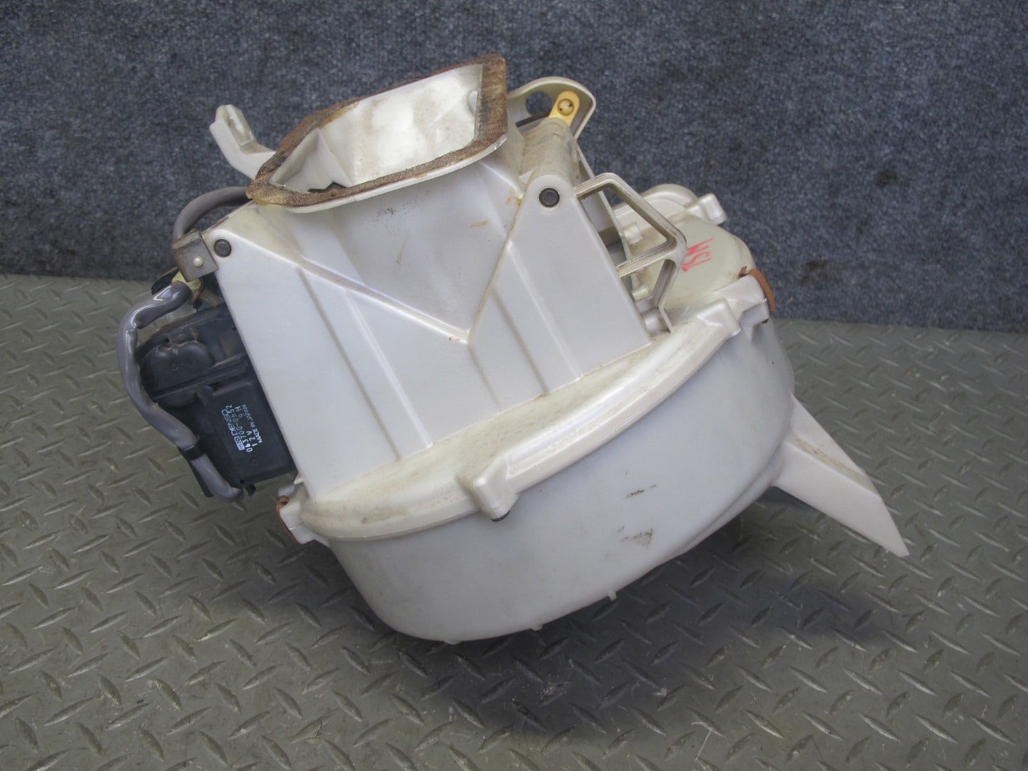 86-92 Toyota Supra MA70L Hvac Heater Blower Fan & Housing Assembly 71K Miles OEM