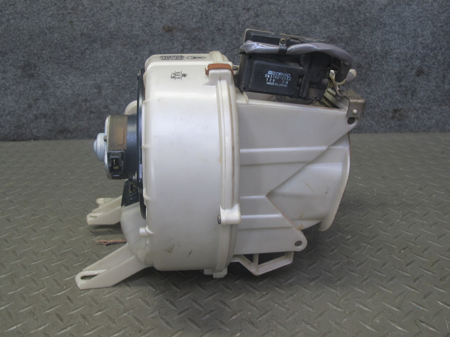 86-92 Toyota Supra MA70L Hvac Heater Blower Fan & Housing Assembly 71K Miles OEM