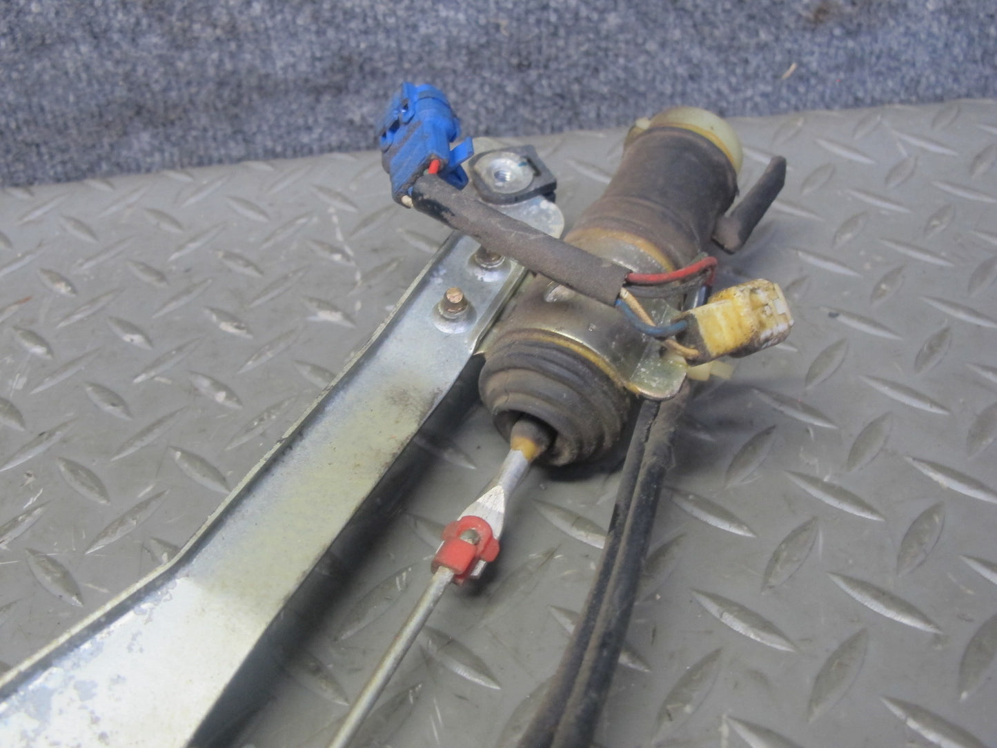 88-92 Toyota Supra MK3 Right Passenger Door Lock Latch Actuator 85450-14270 OEM