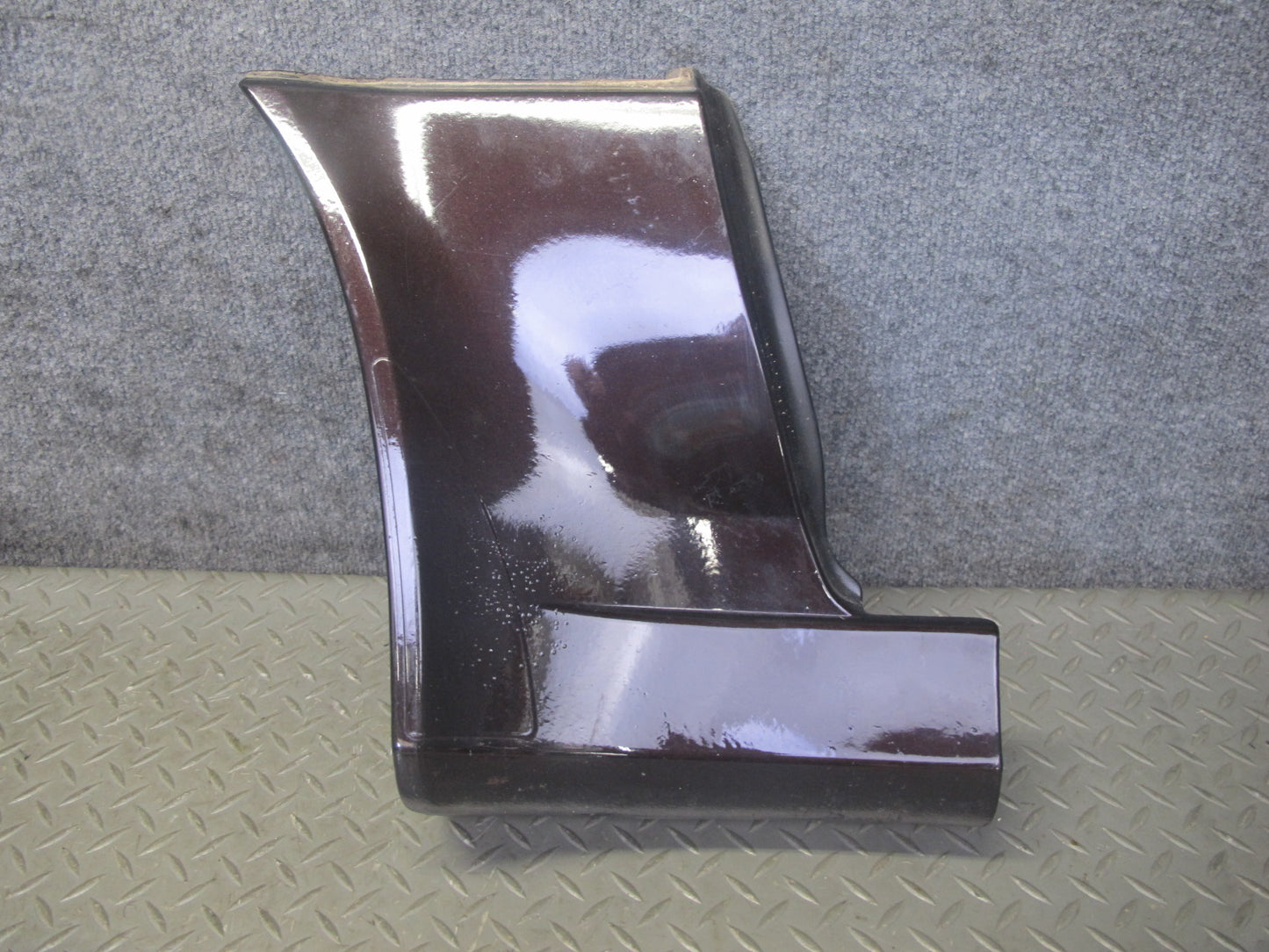 86-92 Toyota Supra MA70L Set of 2 Rear Left & Right Lower Quarter Molding OEM
