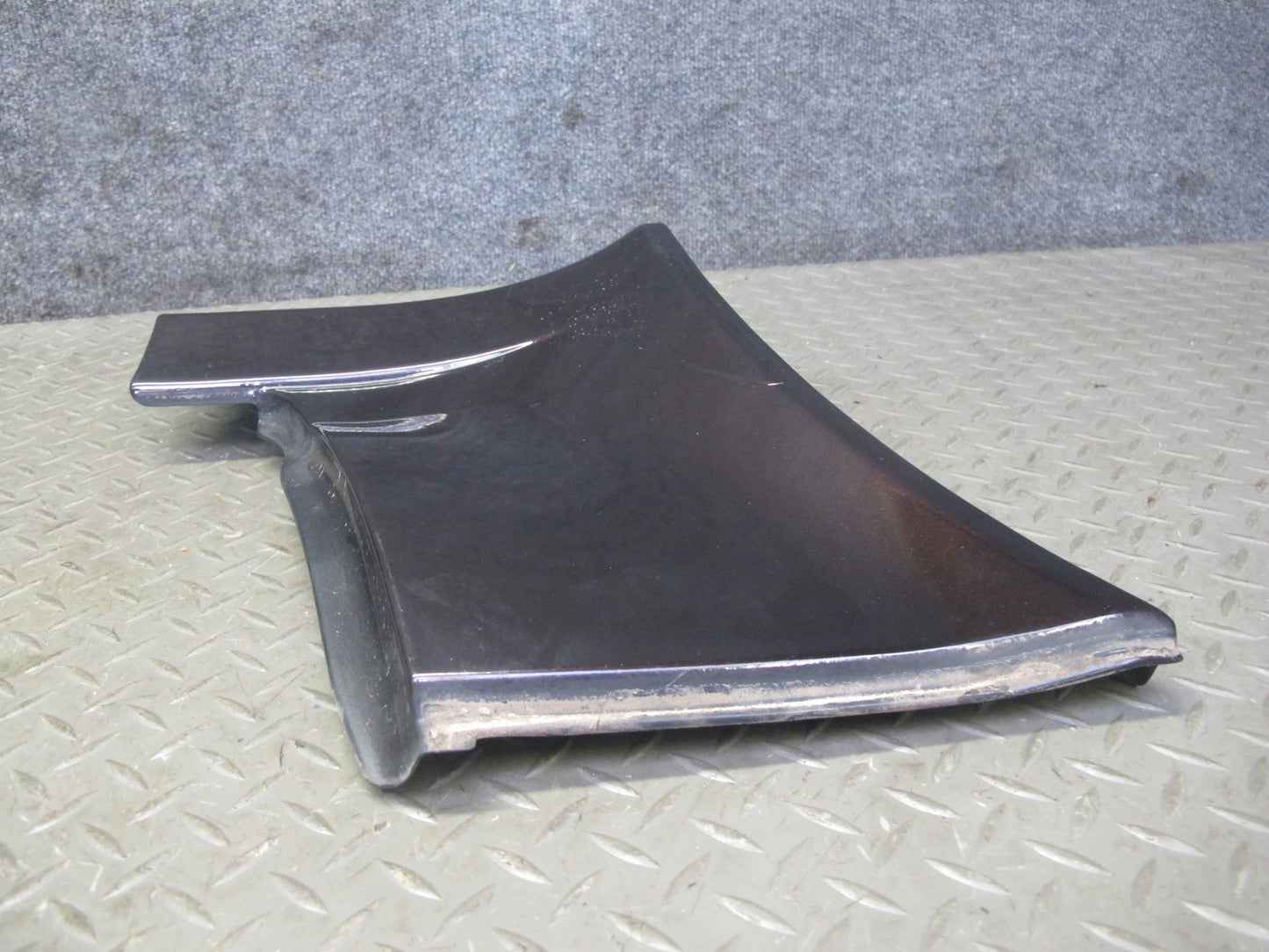 86-92 Toyota Supra MA70L Set of 2 Rear Left & Right Lower Quarter Molding OEM