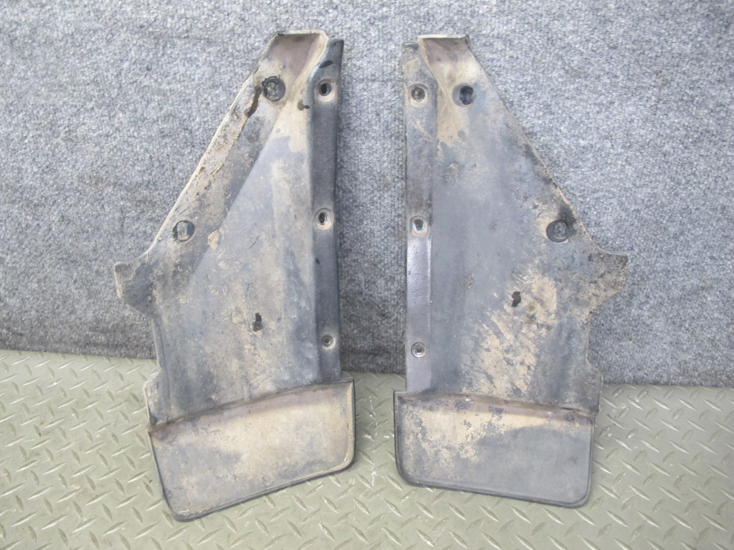 86-92 Toyota Supra MK3 Set of 2 Rear Right & Left MUD Flap Guard Black Ruby OEM