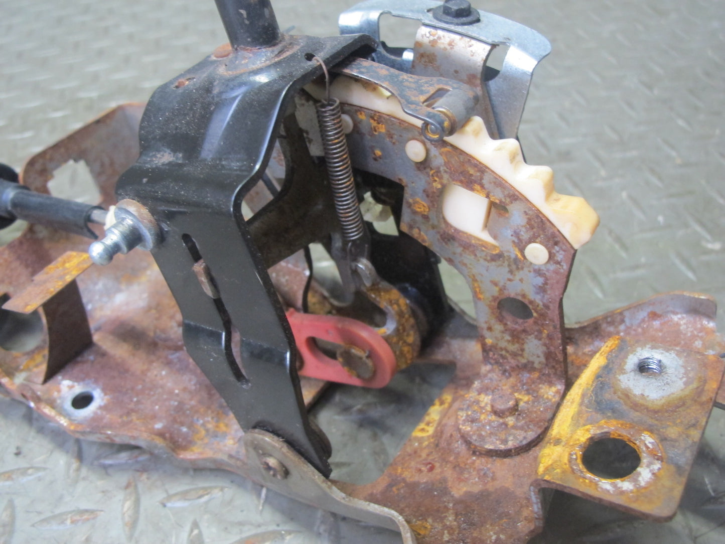 97-02 Pontiac Firebird LS1 A/T Automatic Transmission Gear Shifter Selector OEM