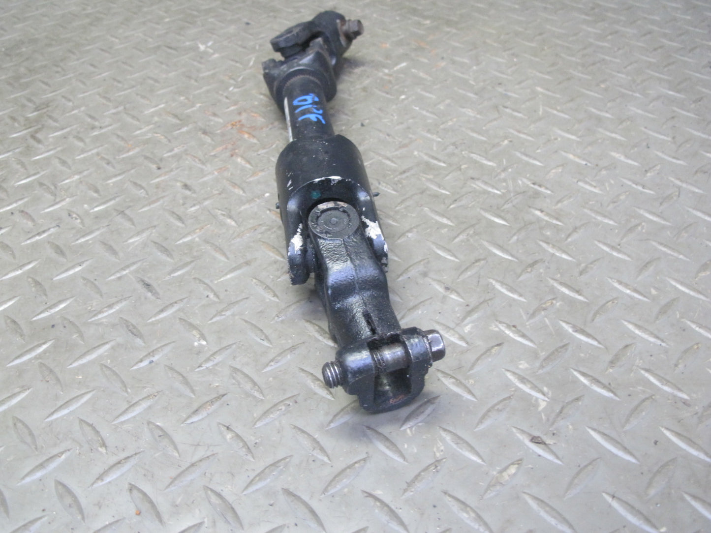 98-02 Pontiac Firebird 5.7L Steering Column Intermediate Coupling Shaft OEM