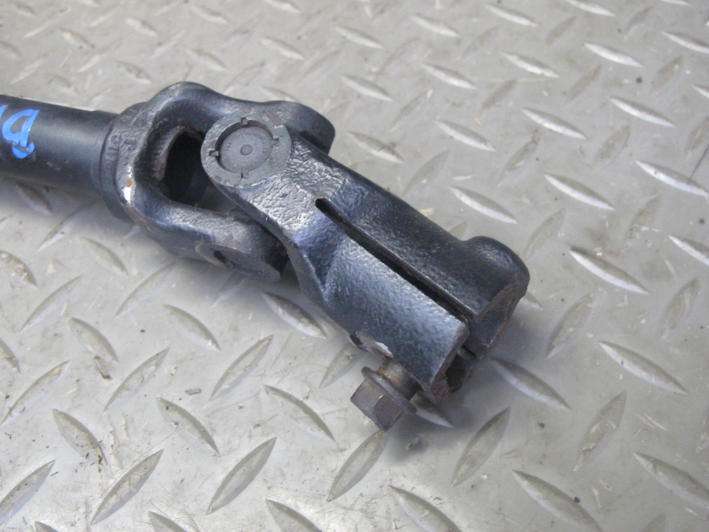 98-02 Pontiac Firebird 5.7L Steering Column Intermediate Coupling Shaft OEM