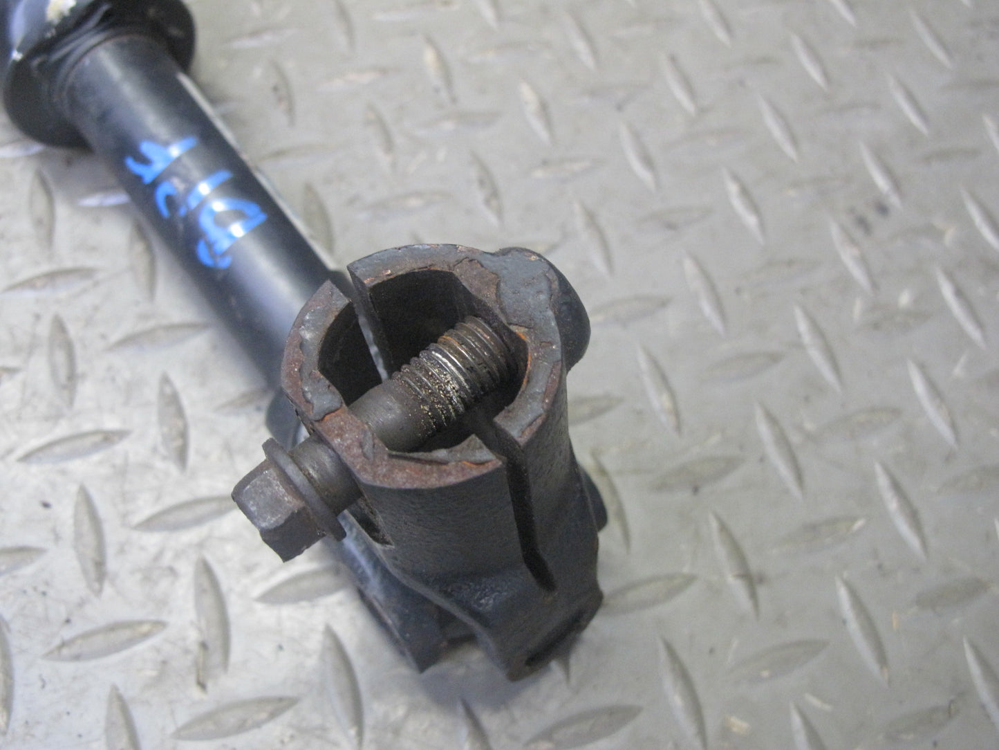 98-02 Pontiac Firebird 5.7L Steering Column Intermediate Coupling Shaft OEM
