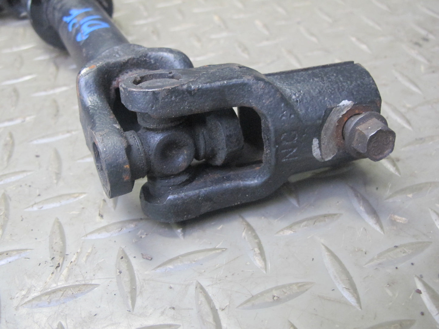 98-02 Pontiac Firebird 5.7L Steering Column Intermediate Coupling Shaft OEM
