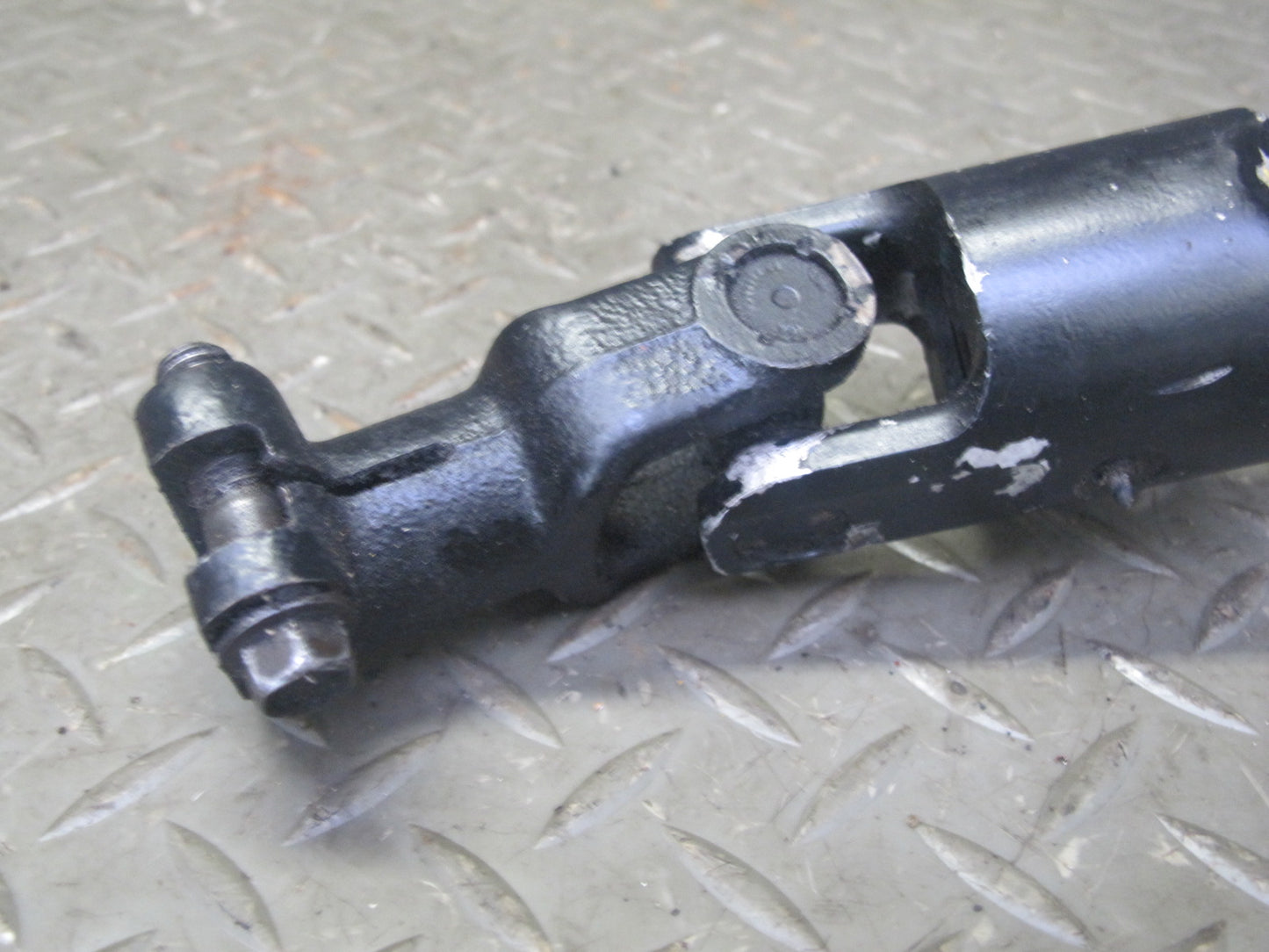 98-02 Pontiac Firebird 5.7L Steering Column Intermediate Coupling Shaft OEM