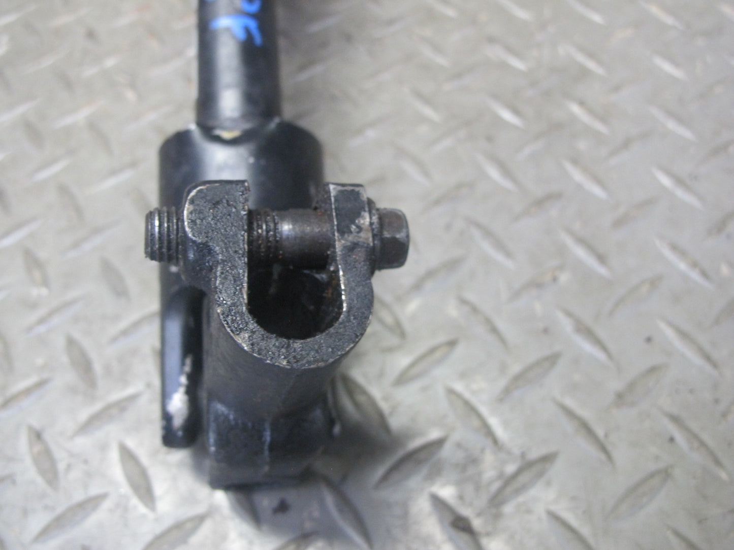 98-02 Pontiac Firebird 5.7L Steering Column Intermediate Coupling Shaft OEM